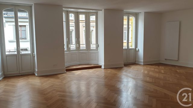 Appartement F4 à louer - 4 pièces - 130.89 m2 - MULHOUSE - 68 - ALSACE - Century 21 Weiblen Immeubles