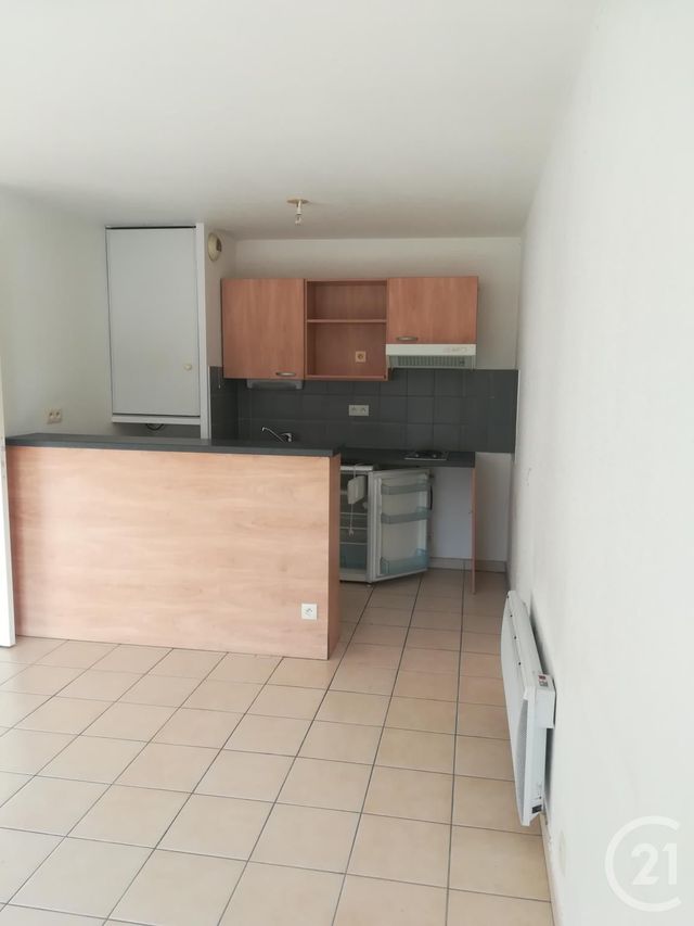 Appartement F2 à louer - 2 pièces - 37.0 m2 - MULHOUSE - 68 - ALSACE - Century 21 Weiblen Immeubles
