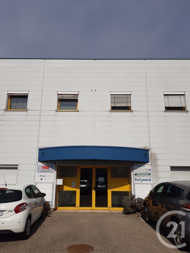commerce à louer - 126.0 m2 - SAUSHEIM - 68 - ALSACE - Century 21 Weiblen Immeubles