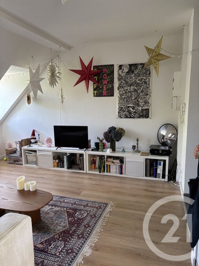 Appartement F2 à louer - 2 pièces - 40.44 m2 - MULHOUSE - 68 - ALSACE - Century 21 Weiblen Immeubles
