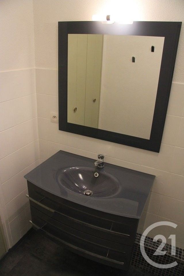 Appartement F3 à vendre - 3 pièces - 63.04 m2 - MULHOUSE - 68 - ALSACE - Century 21 Weiblen Immeubles