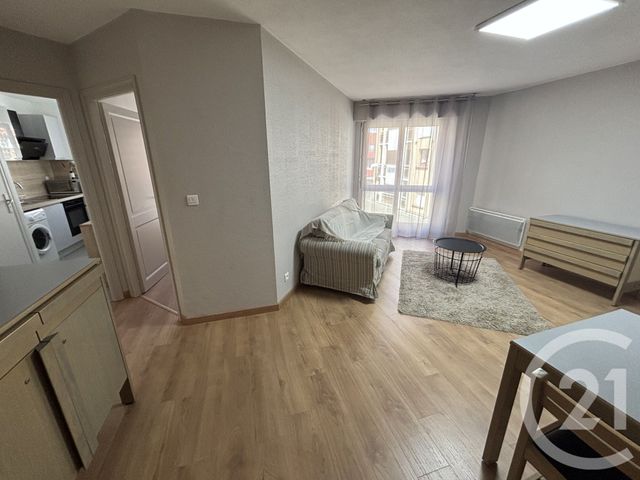 Appartement F2 à louer - 2 pièces - 47.0 m2 - MULHOUSE - 68 - ALSACE - Century 21 Weiblen Immeubles