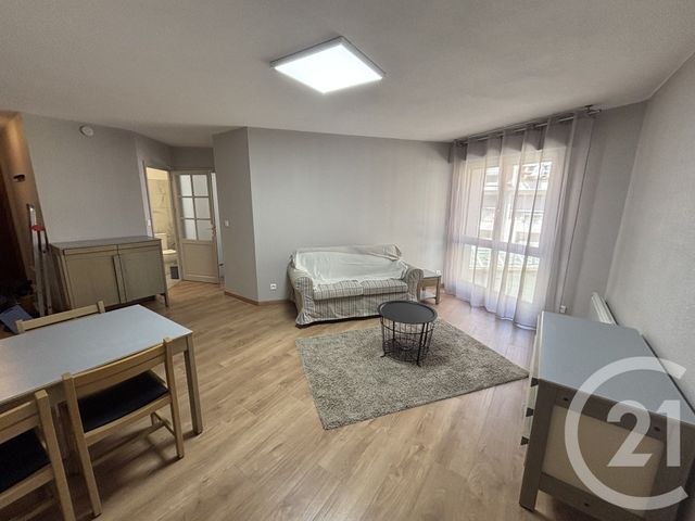 Appartement F2 à louer - 2 pièces - 47.0 m2 - MULHOUSE - 68 - ALSACE - Century 21 Weiblen Immeubles