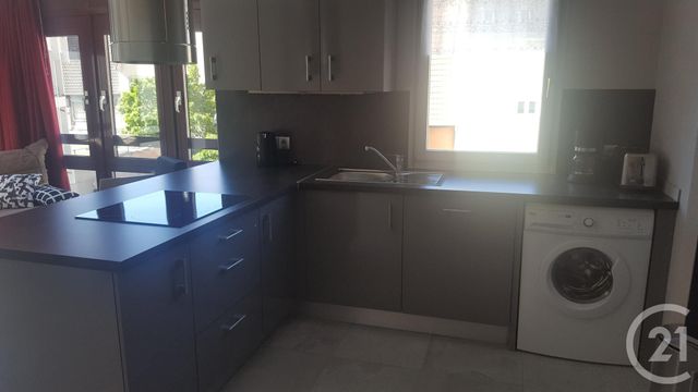 Appartement F2 à louer - 2 pièces - 46.0 m2 - MULHOUSE - 68 - ALSACE - Century 21 Weiblen Immeubles