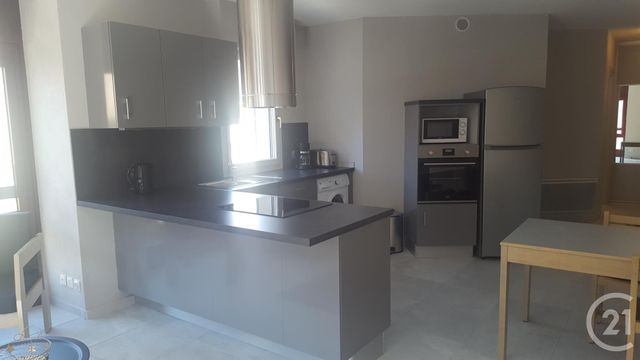 Appartement F2 à louer - 2 pièces - 46.0 m2 - MULHOUSE - 68 - ALSACE - Century 21 Weiblen Immeubles
