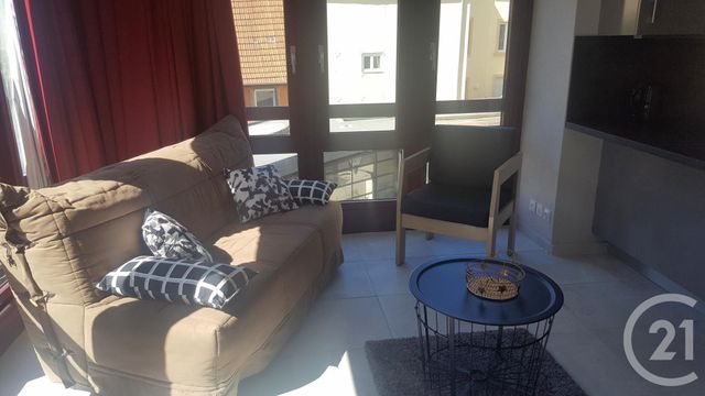 Appartement F2 à louer - 2 pièces - 46.0 m2 - MULHOUSE - 68 - ALSACE - Century 21 Weiblen Immeubles