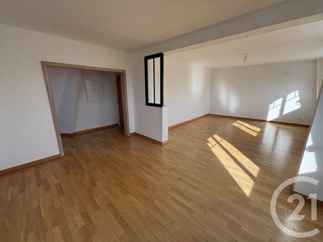 Appartement F4 à louer - 4 pièces - 123.0 m2 - MULHOUSE - 68 - ALSACE - Century 21 Weiblen Immeubles