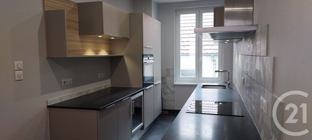 Appartement F4 à louer - 4 pièces - 127.8 m2 - MULHOUSE - 68 - ALSACE - Century 21 Weiblen Immeubles