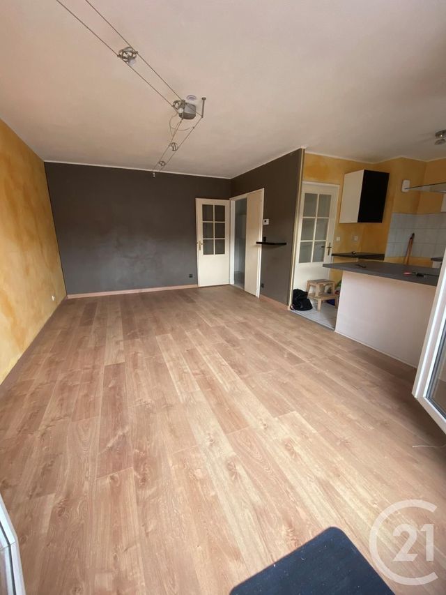 Appartement F3 à louer - 3 pièces - 64.0 m2 - MULHOUSE - 68 - ALSACE - Century 21 Weiblen Immeubles
