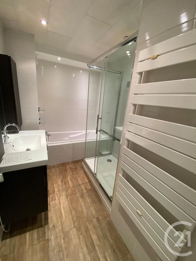 Appartement F3 à louer - 3 pièces - 64.0 m2 - MULHOUSE - 68 - ALSACE - Century 21 Weiblen Immeubles