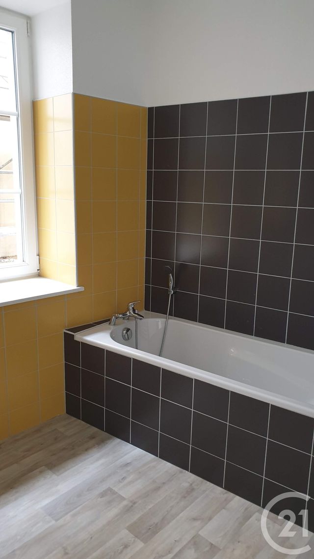 Appartement F4 à louer - 4 pièces - 130.89 m2 - MULHOUSE - 68 - ALSACE - Century 21 Weiblen Immeubles