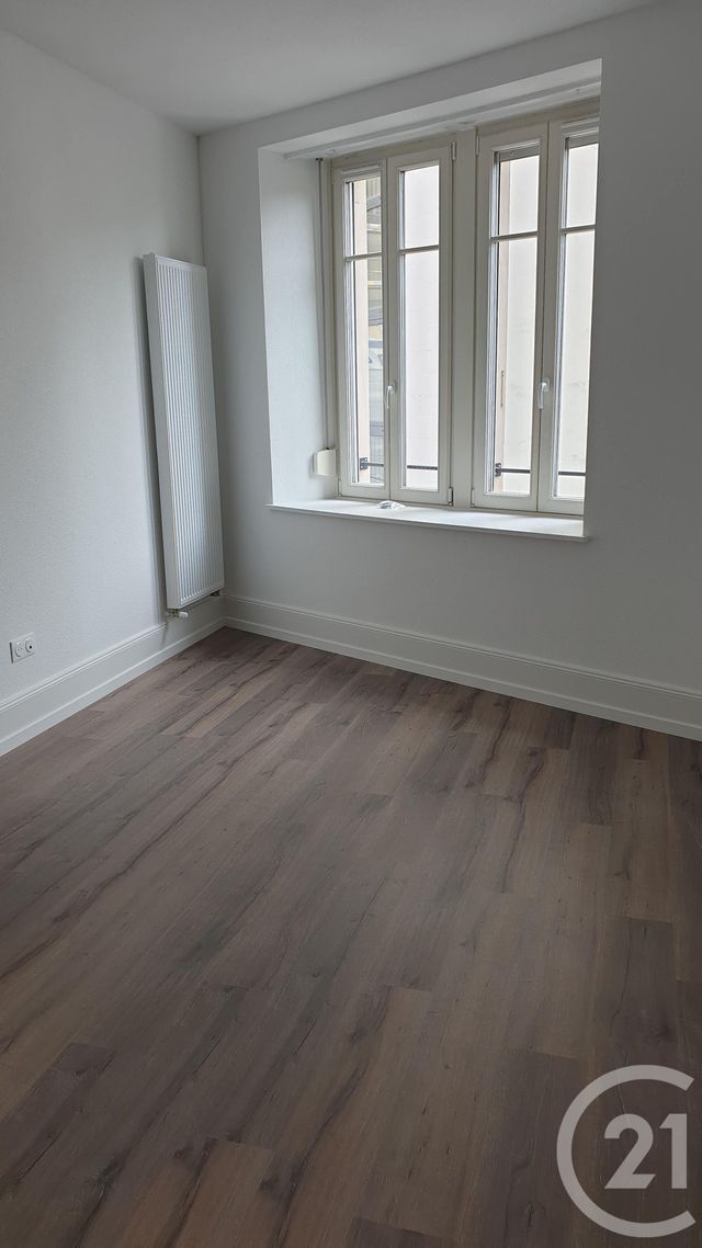 Appartement F4 à louer - 4 pièces - 130.89 m2 - MULHOUSE - 68 - ALSACE - Century 21 Weiblen Immeubles