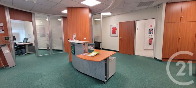 commerce à louer - 135.26 m2 - MULHOUSE - 68 - ALSACE - Century 21 Weiblen Immeubles