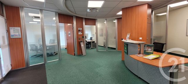 commerce à louer - 135.26 m2 - MULHOUSE - 68 - ALSACE - Century 21 Weiblen Immeubles