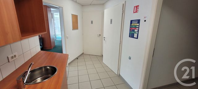 commerce à louer - 135.26 m2 - MULHOUSE - 68 - ALSACE - Century 21 Weiblen Immeubles