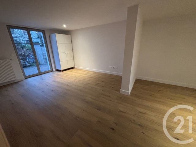 Appartement F1 à louer - 1 pièce - 37.82 m2 - MULHOUSE - 68 - ALSACE - Century 21 Weiblen Immeubles