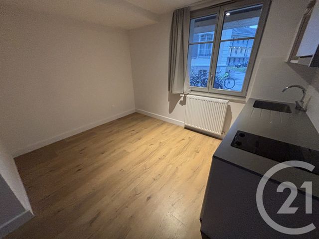 Appartement F1 à louer - 1 pièce - 37.82 m2 - MULHOUSE - 68 - ALSACE - Century 21 Weiblen Immeubles