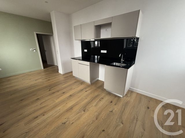Appartement Duplex à louer - 4 pièces - 67.73 m2 - MULHOUSE - 68 - ALSACE - Century 21 Weiblen Immeubles