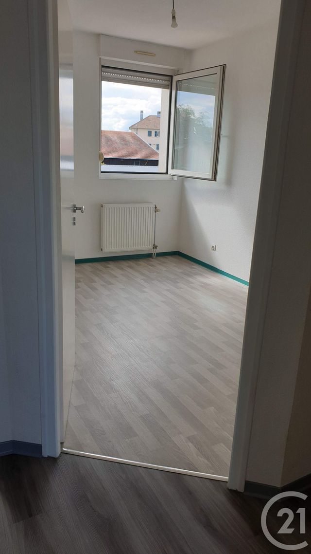 Appartement F4 à louer - 4 pièces - 74.0 m2 - MULHOUSE - 68 - ALSACE - Century 21 Weiblen Immeubles