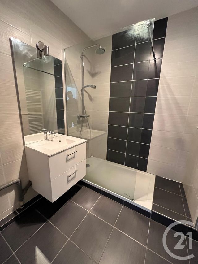 Appartement F2 à louer - 2 pièces - 47.96 m2 - RIEDISHEIM - 68 - ALSACE - Century 21 Weiblen Immeubles