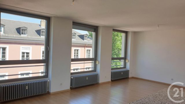 Appartement F3 à louer - 3 pièces - 83.0 m2 - MULHOUSE - 68 - ALSACE - Century 21 Weiblen Immeubles