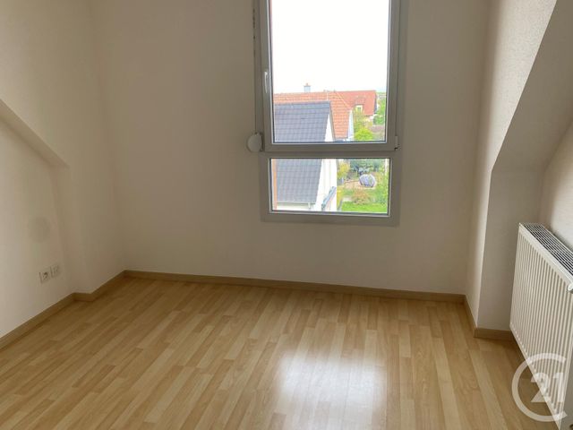 Appartement T3 à louer - 4 pièces - 63.91 m2 - RIXHEIM - 68 - ALSACE - Century 21 Weiblen Immeubles