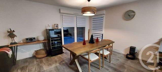 Appartement F4 à louer - 4 pièces - 88.0 m2 - BANTZENHEIM - 68 - ALSACE - Century 21 Weiblen Immeubles