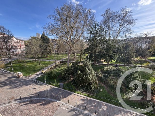 Appartement F5 à louer - 5 pièces - 133.0 m2 - MULHOUSE - 68 - ALSACE - Century 21 Weiblen Immeubles