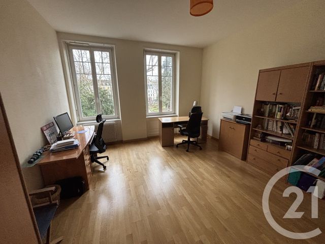Appartement F5 à louer - 5 pièces - 133.0 m2 - MULHOUSE - 68 - ALSACE - Century 21 Weiblen Immeubles