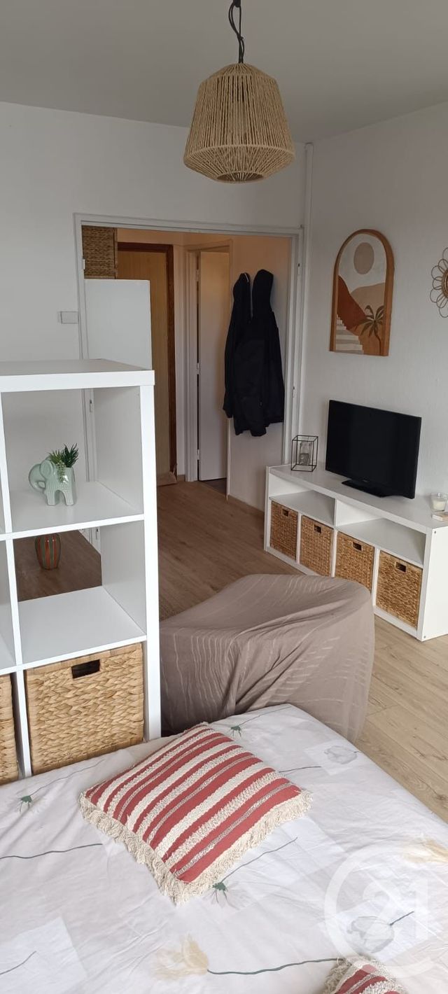 Appartement Studio à louer - 1 pièce - 33.0 m2 - MULHOUSE - 68 - ALSACE - Century 21 Weiblen Immeubles