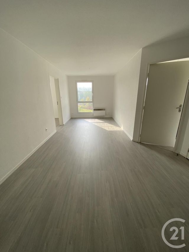 Appartement F2 à louer - 2 pièces - 47.8 m2 - MULHOUSE - 68 - ALSACE - Century 21 Weiblen Immeubles