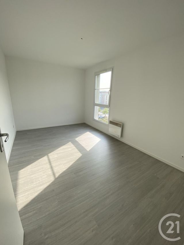 Appartement F2 à louer - 2 pièces - 47.8 m2 - MULHOUSE - 68 - ALSACE - Century 21 Weiblen Immeubles