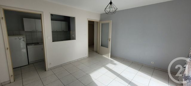 Appartement F2 à vendre - 2 pièces - 44.0 m2 - MULHOUSE - 68 - ALSACE - Century 21 Weiblen Immeubles