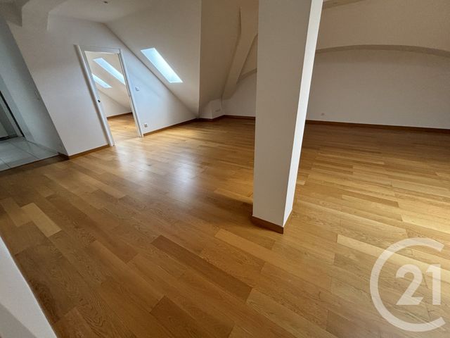 Appartement F3 à louer - 3 pièces - 80.0 m2 - MULHOUSE - 68 - ALSACE - Century 21 Weiblen Immeubles