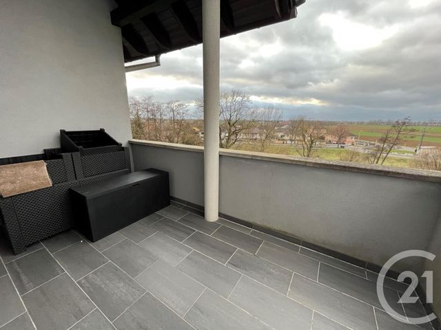 Appartement Duplex à louer - 3 pièces - 81.0 m2 - BATTENHEIM - 68 - ALSACE - Century 21 Weiblen Immeubles