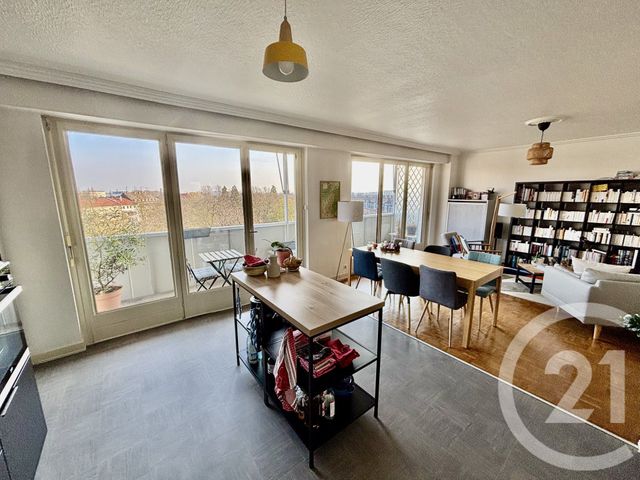 Appartement F5 à louer - 5 pièces - 97.47 m2 - MULHOUSE - 68 - ALSACE - Century 21 Weiblen Immeubles