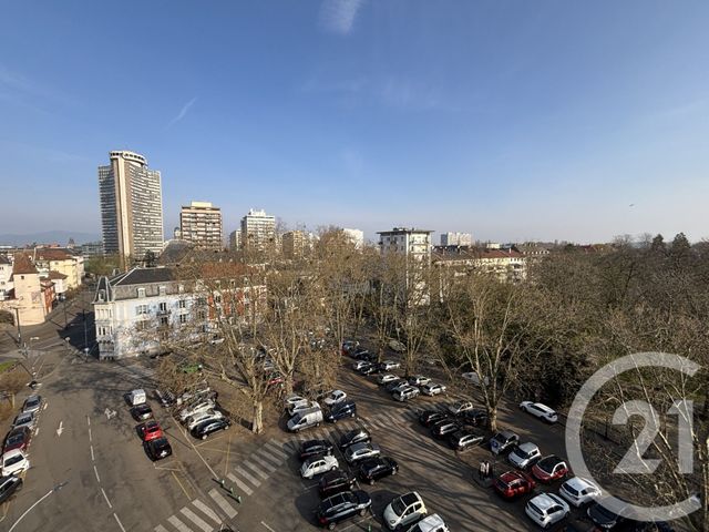 Appartement F5 à louer - 5 pièces - 97.47 m2 - MULHOUSE - 68 - ALSACE - Century 21 Weiblen Immeubles