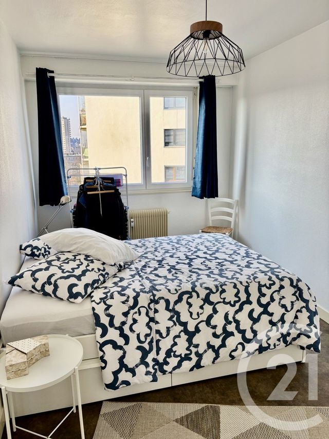 Appartement F5 à louer - 5 pièces - 97.47 m2 - MULHOUSE - 68 - ALSACE - Century 21 Weiblen Immeubles