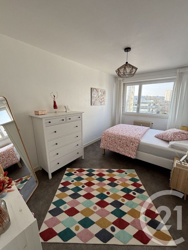 Appartement F5 à louer - 5 pièces - 97.47 m2 - MULHOUSE - 68 - ALSACE - Century 21 Weiblen Immeubles