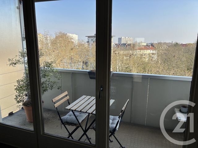 Appartement F5 à louer - 5 pièces - 97.47 m2 - MULHOUSE - 68 - ALSACE - Century 21 Weiblen Immeubles