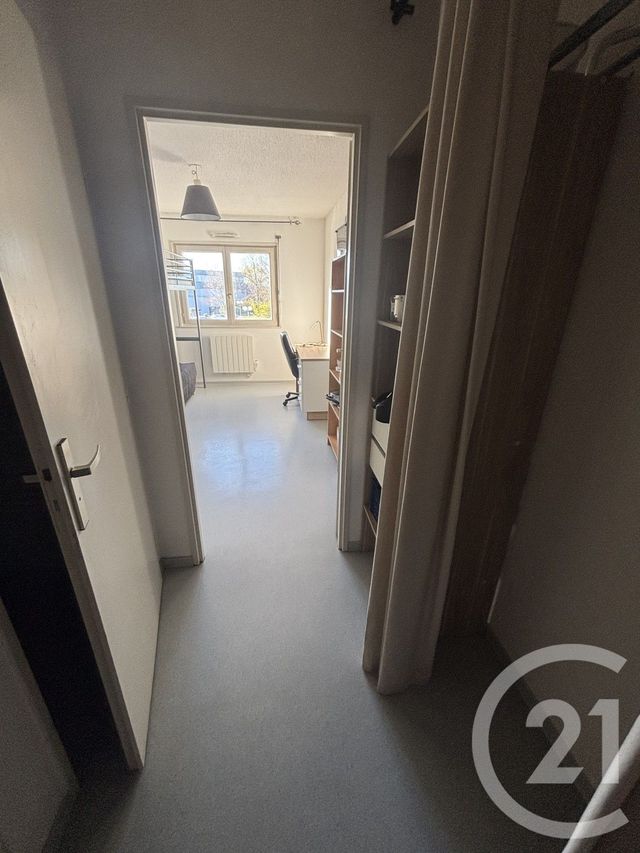 Appartement Studio à louer - 1 pièce - 19.0 m2 - MULHOUSE - 68 - ALSACE - Century 21 Weiblen Immeubles