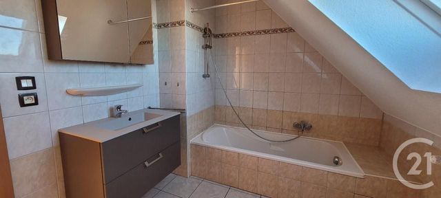 Appartement F3 à vendre - 3 pièces - 75.23 m2 - RIXHEIM - 68 - ALSACE - Century 21 Weiblen Immeubles