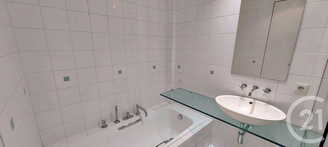Appartement F3 à louer - 3 pièces - 87.22 m2 - MULHOUSE - 68 - ALSACE - Century 21 Weiblen Immeubles