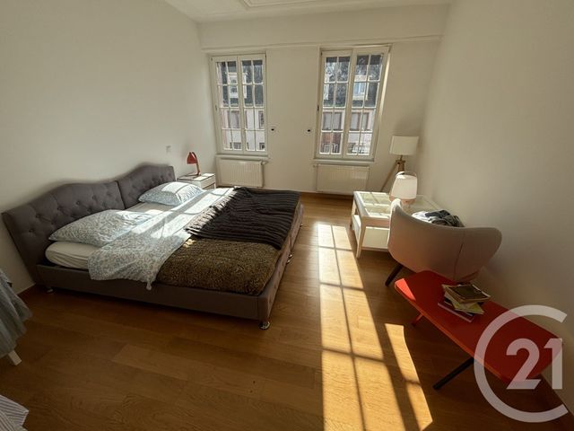 Appartement F5 à louer - 5 pièces - 135.0 m2 - MULHOUSE - 68 - ALSACE - Century 21 Weiblen Immeubles