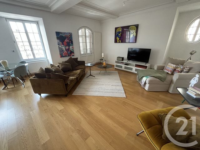 Appartement F5 à louer - 5 pièces - 135.0 m2 - MULHOUSE - 68 - ALSACE - Century 21 Weiblen Immeubles