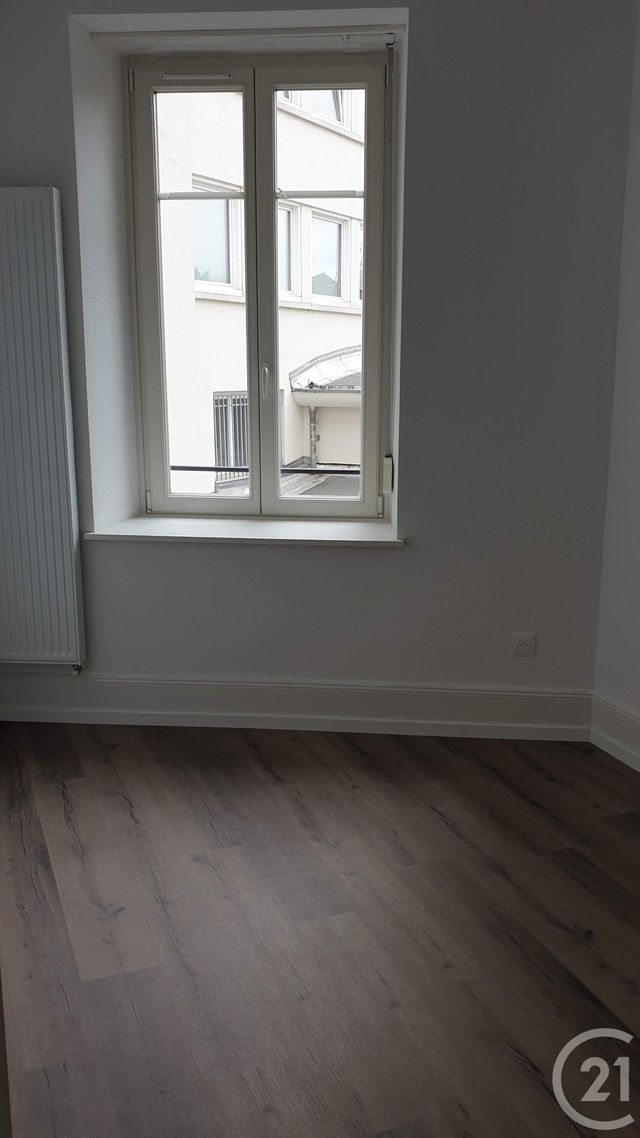 Appartement F4 à louer - 4 pièces - 130.89 m2 - MULHOUSE - 68 - ALSACE - Century 21 Weiblen Immeubles