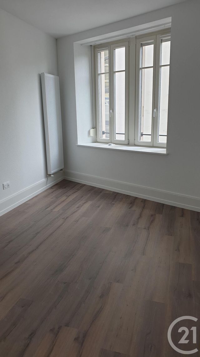 Appartement F4 à louer - 4 pièces - 130.89 m2 - MULHOUSE - 68 - ALSACE - Century 21 Weiblen Immeubles