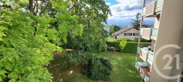 Appartement F4 à louer - 5 pièces - 118.0 m2 - RIEDISHEIM - 68 - ALSACE - Century 21 Weiblen Immeubles