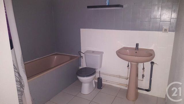 Appartement F2 à louer - 2 pièces - 47.0 m2 - MULHOUSE - 68 - ALSACE - Century 21 Weiblen Immeubles