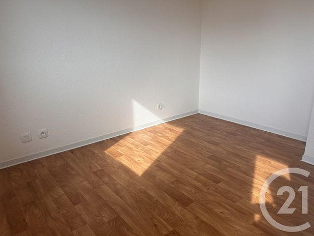 Appartement F2 à vendre - 2 pièces - 60.0 m2 - MULHOUSE - 68 - ALSACE - Century 21 Weiblen Immeubles